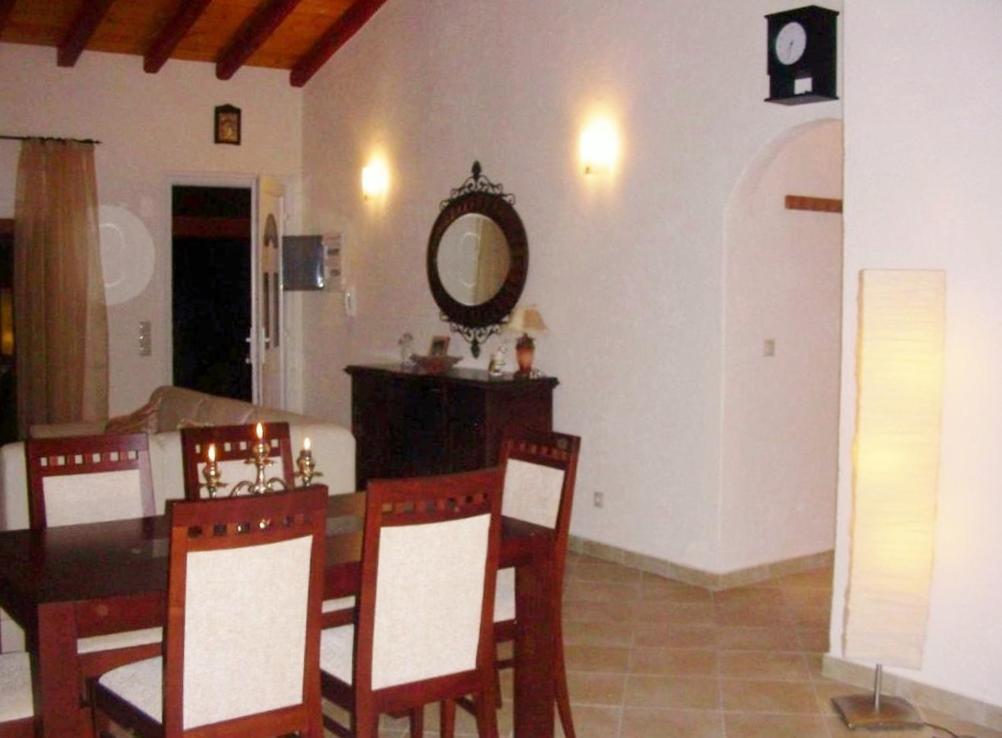 Villa Spiti Ute Makrades Luaran gambar
